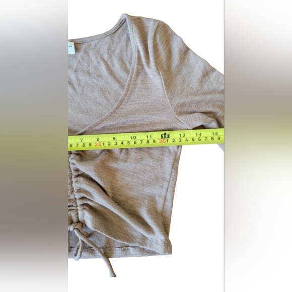 Wilfred Ruched Long Sleeve - Picture 9 of 12